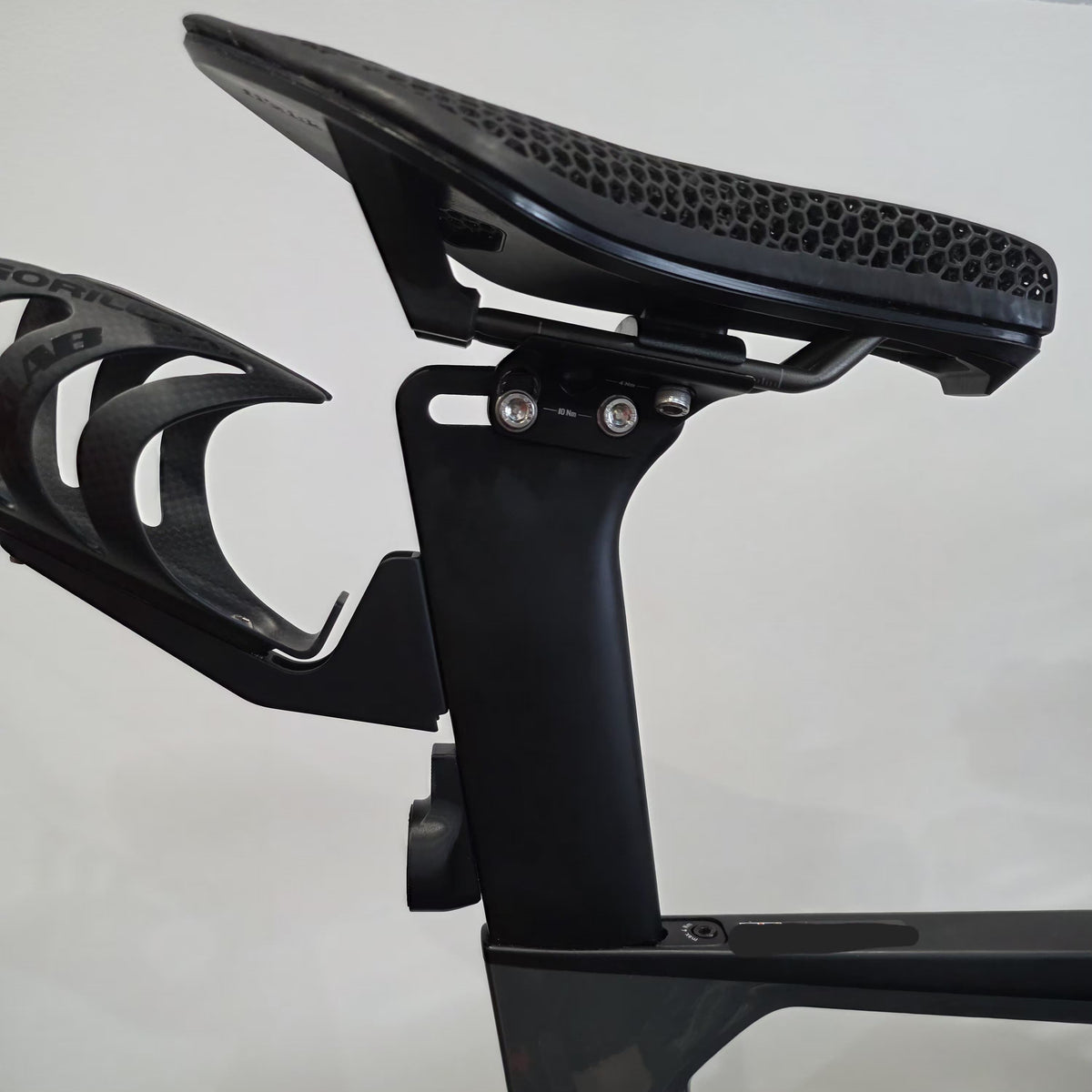 Canyon Speedmax seat post and saddle with Draaft mount and Garmin Varia fitted