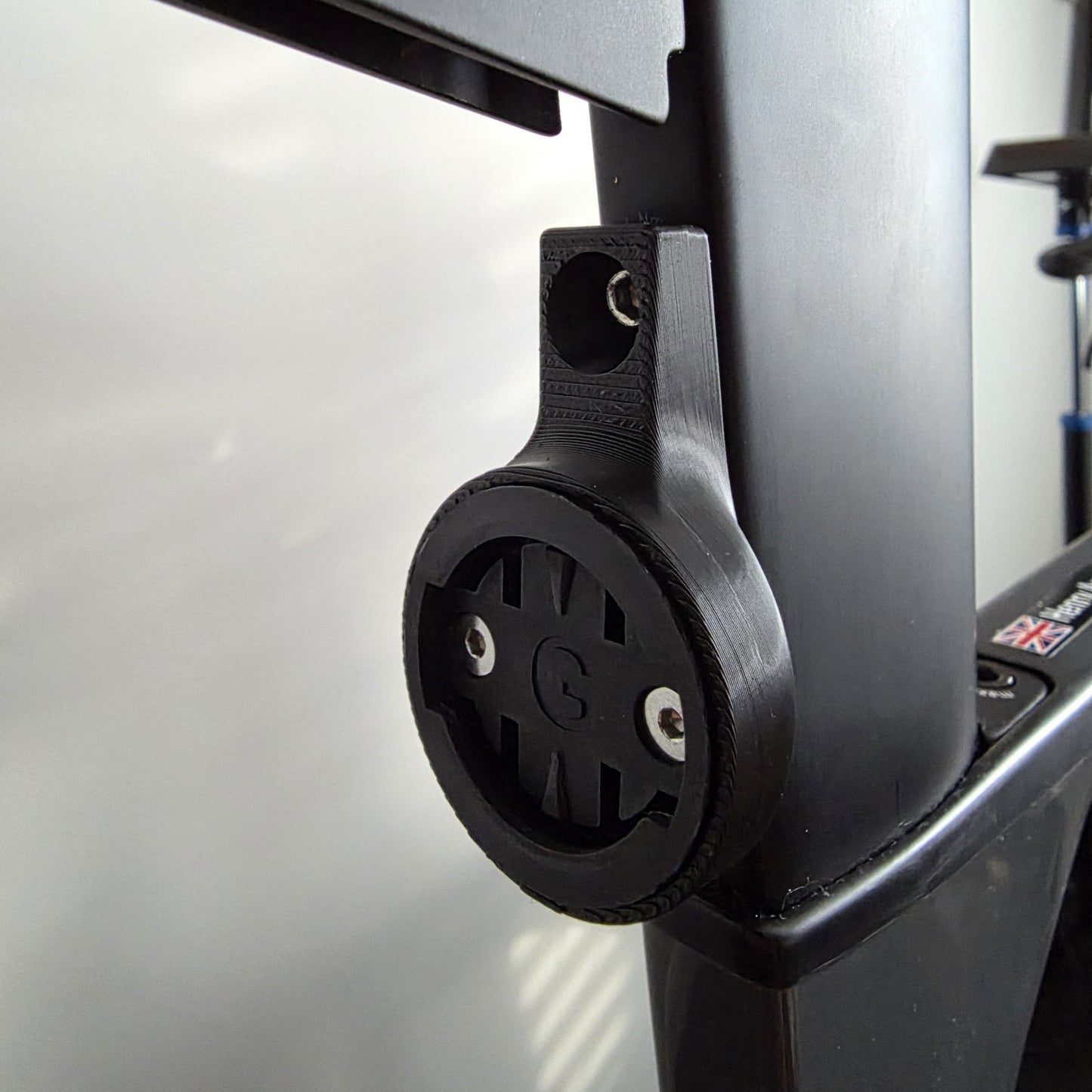 Canyon Speedmax SP0048 Seat Post Mount for Garmin Varia and Wahoo Trackr