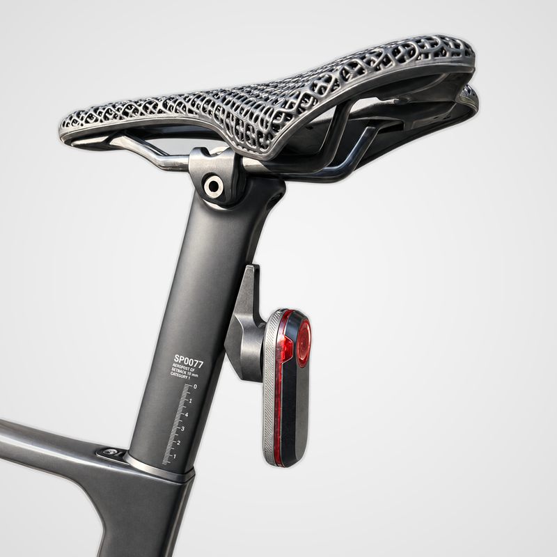 Draaft Canyon Aeroad seat post mount with Garmin Varia radar, three-quarter view under the saddle